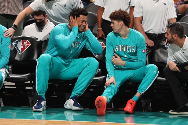 将一支濒临 将一支濒临