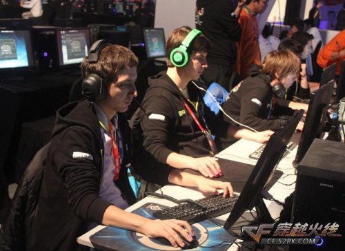 际足球舞台 际足球舞台