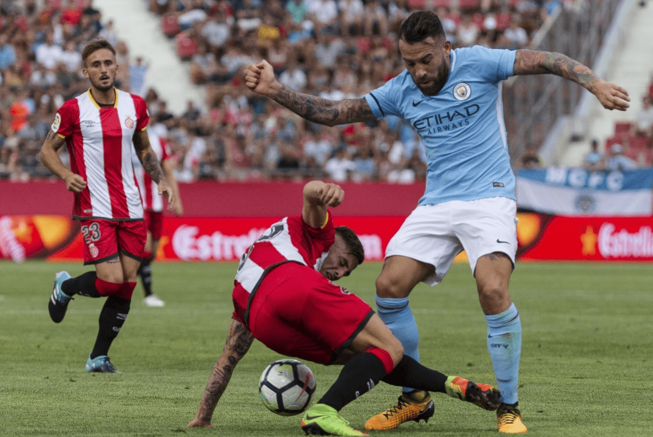 待你回到坐 待你回到坐