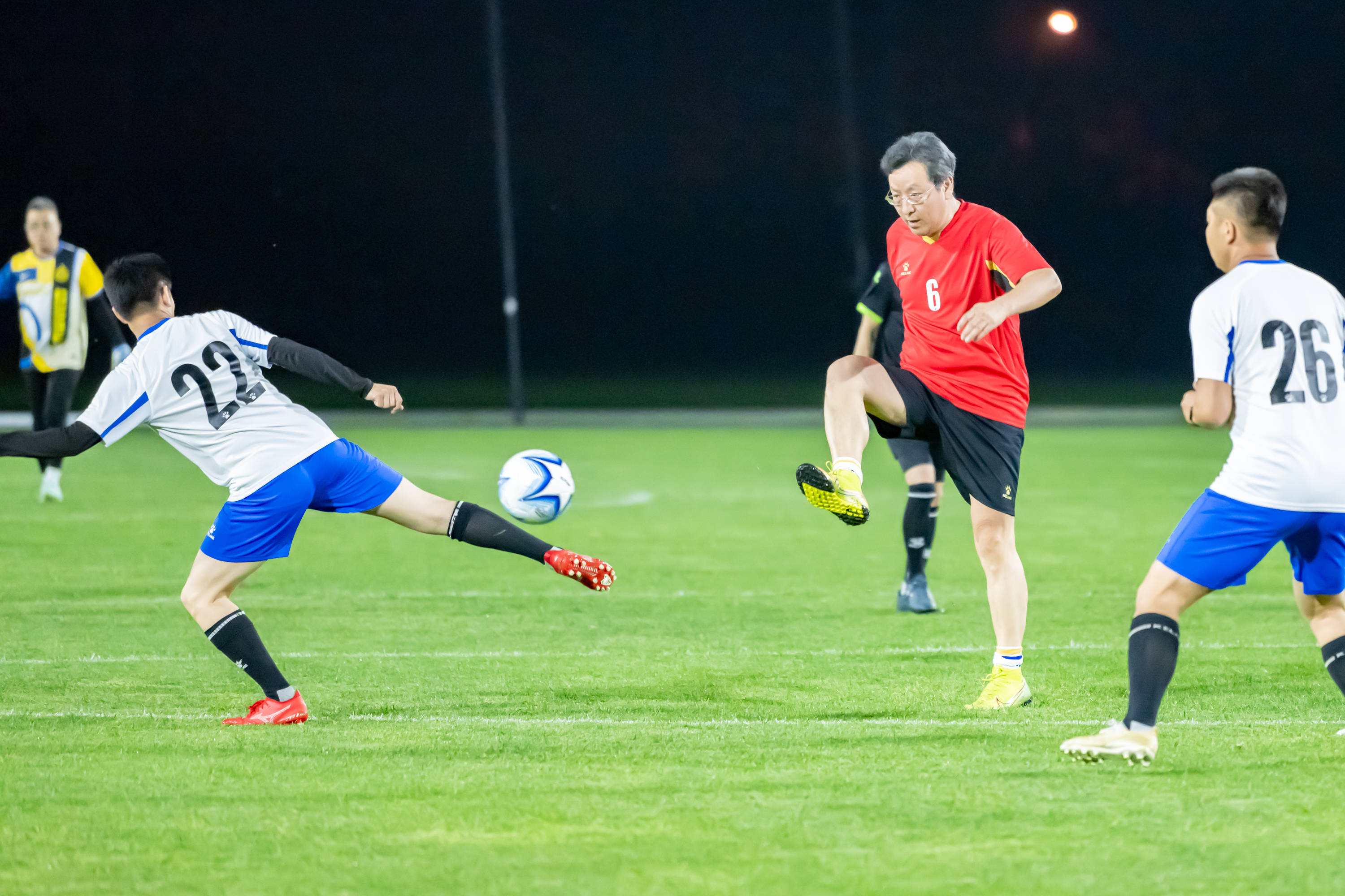 为队友制造 为队友制造